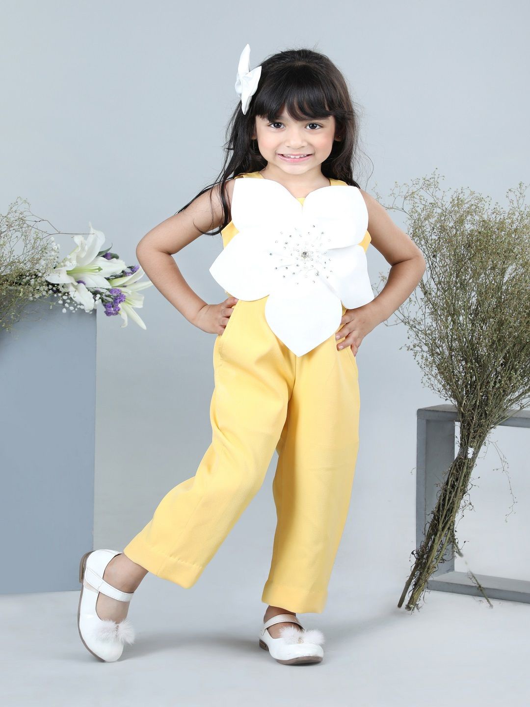 

THE LITTLE CELEBS Girls Embellished Round Neck Basic Jumpsuit, Yellow