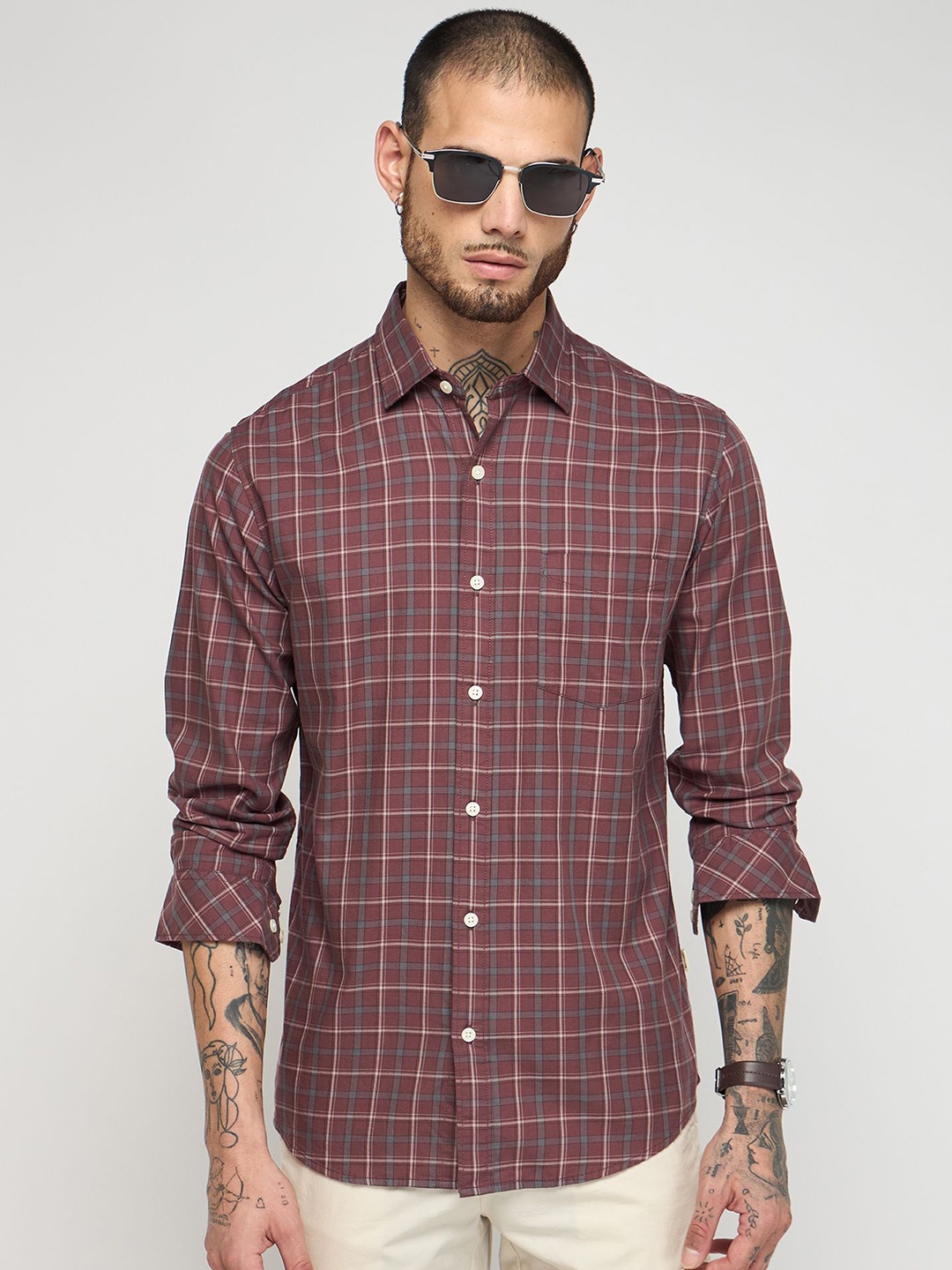 

Red Flame Men Slim Fit Opaque Checked Casual Shirt, Brown