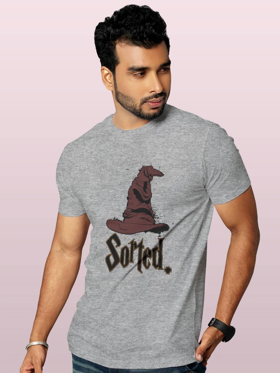 

macmerise Men Printed Raw Edge T-shirt, Grey