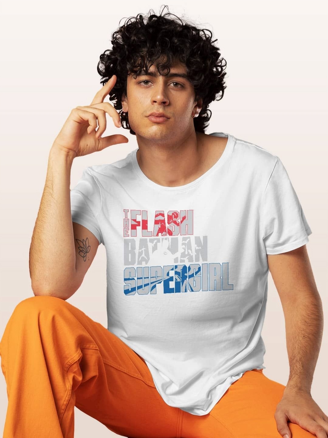 

macmerise Men Typography Printed Extended Sleeves Applique T-shirt, White