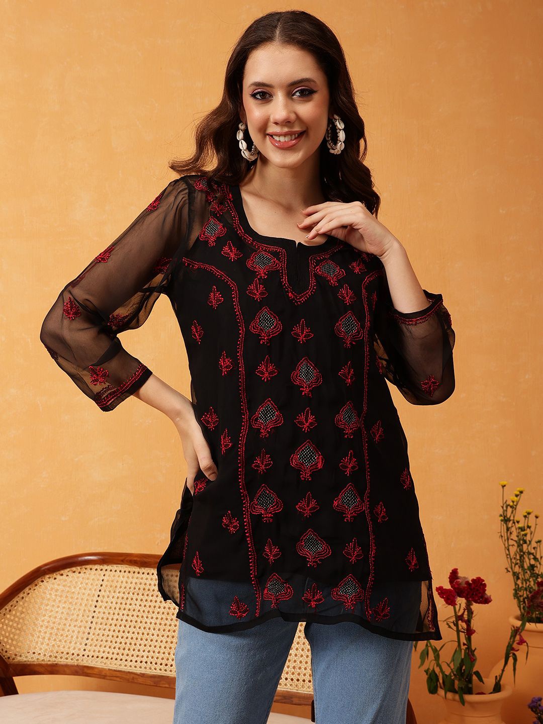 

ADA Ethnic Motifs Embroidered Chikankari Chikankari Kurti, Black
