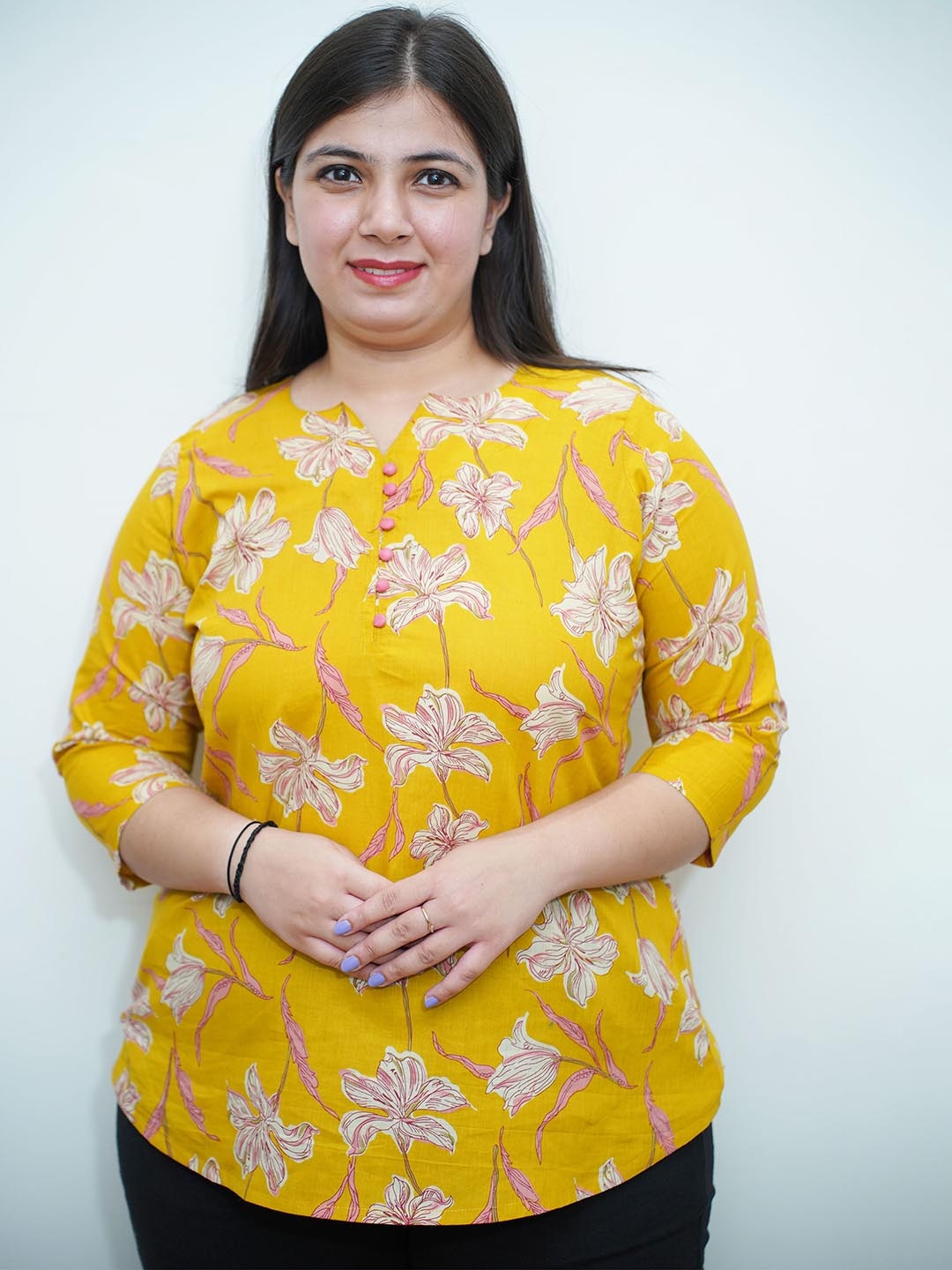 

APELLA Plus Size Short Kurti, Yellow