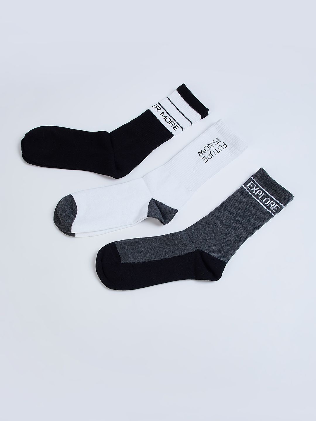 

max Men Pack Of 3 Calf-Length Socks, White