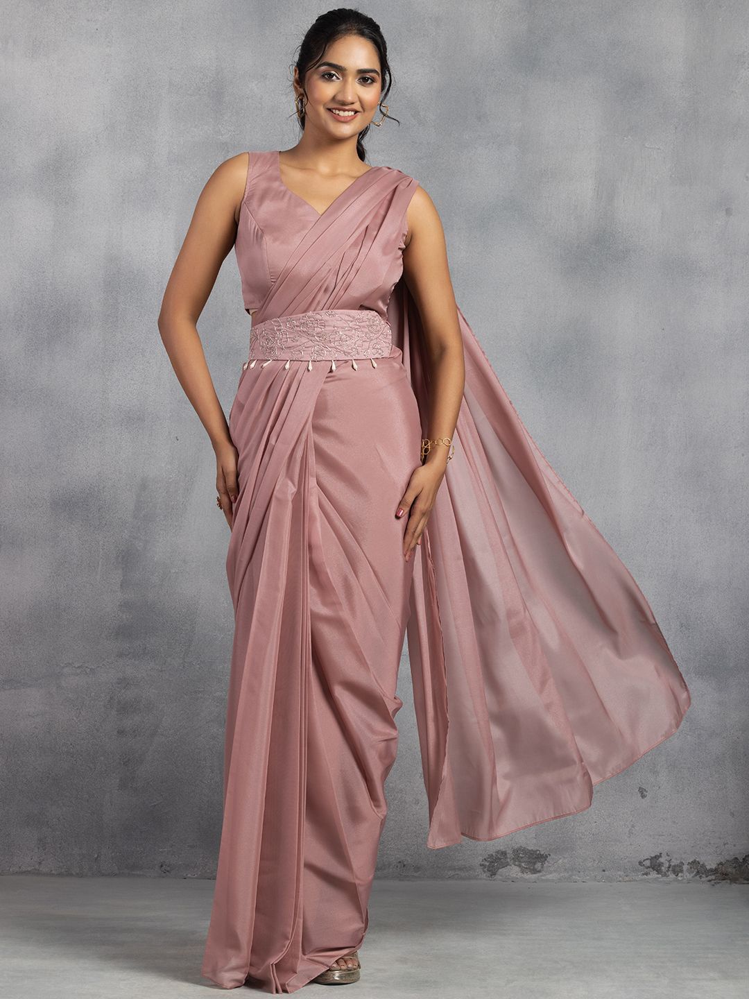 

Rang by Indya Organza Ready to Wear Saree with Matching Blouse, Pink