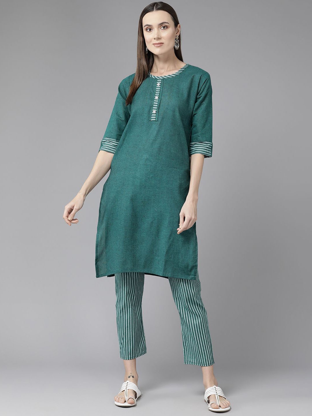 

BAESD Round Neck Pure Cotton Straight Kurta With Trouser, Green
