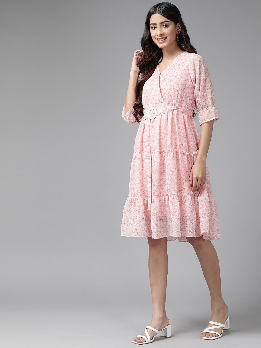 

BAESD Floral Printed V-Neck Short Sleeves Layered Fit & Flare Dress, Peach