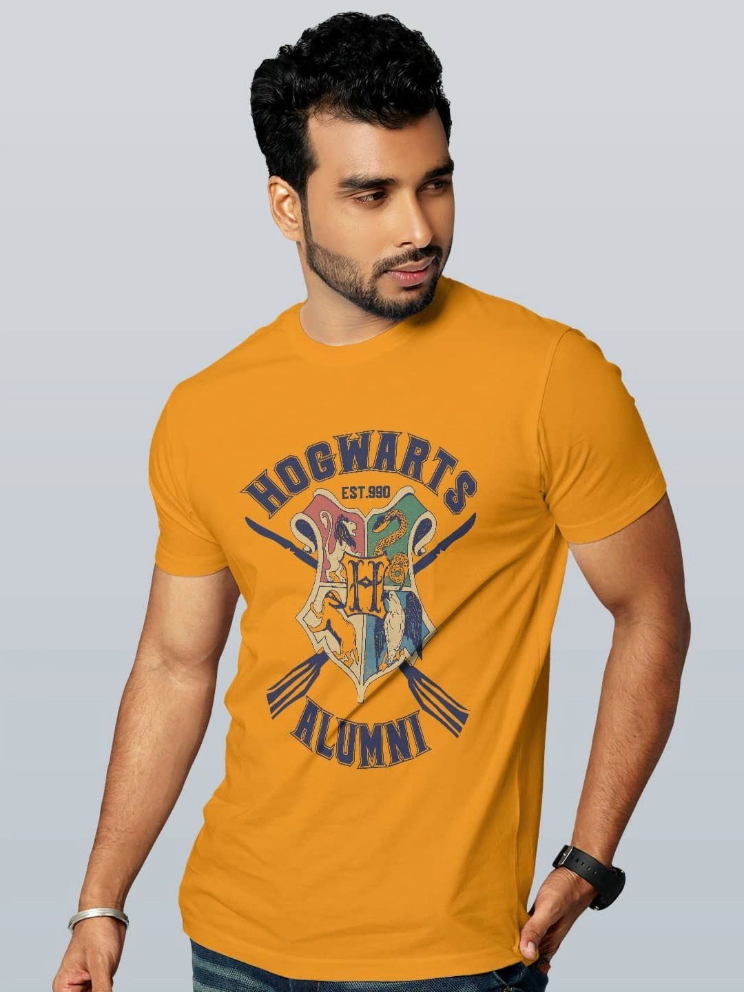 

macmerise Men Printed Applique T-shirt, Yellow