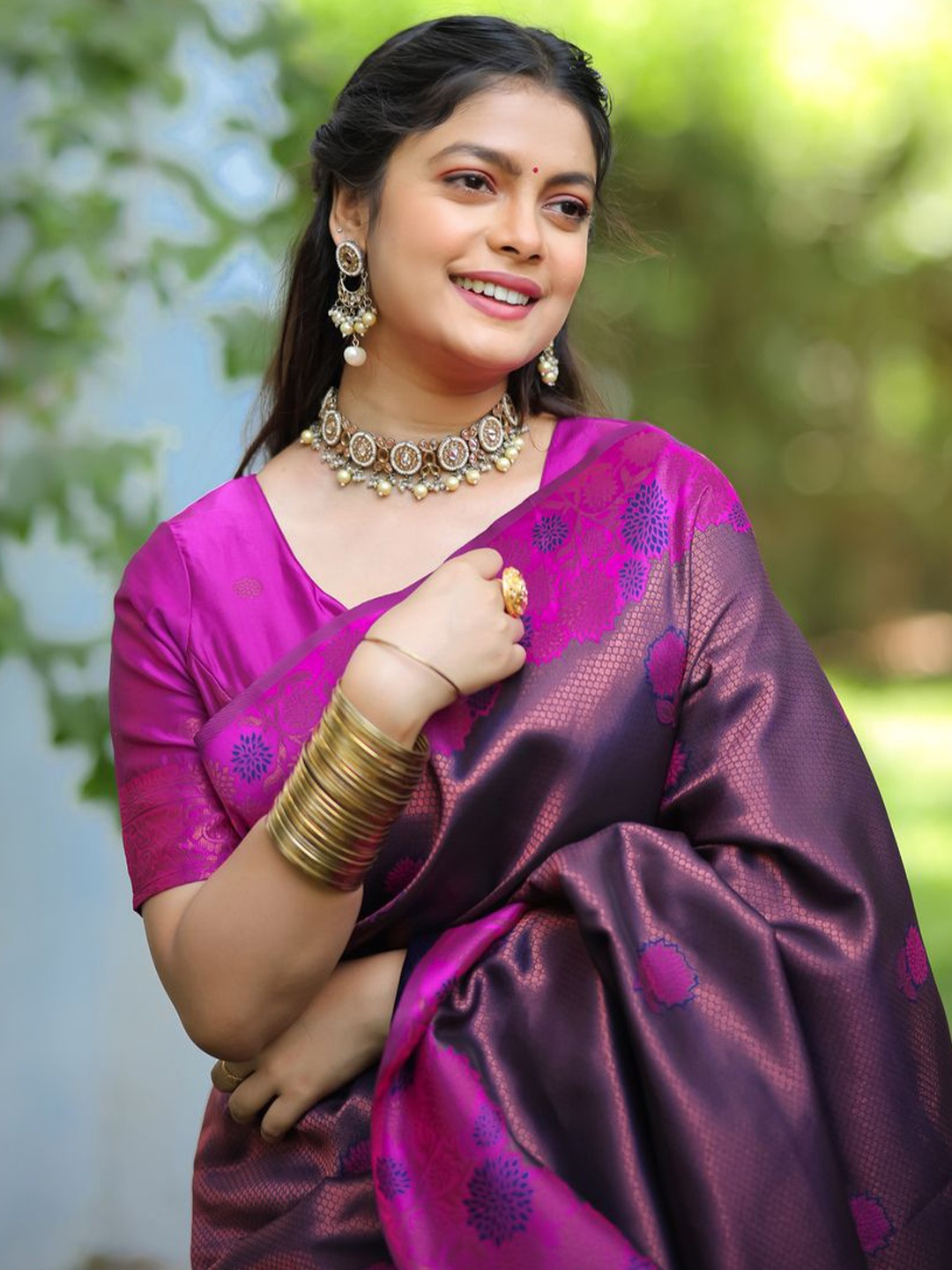 

COSBILA FASHION Ethnic Motifs Woven Design Zari Banarasi Saree, Purple