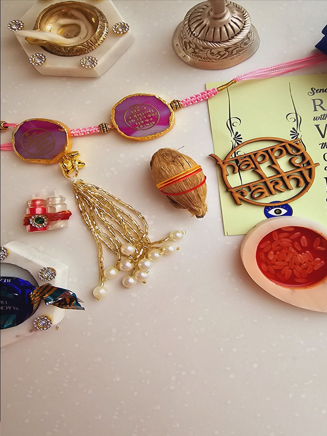 

HOMEARTE Agate Stone Bhaiya Bhabhi Thread Rakhi With Roli Chawal, Pink