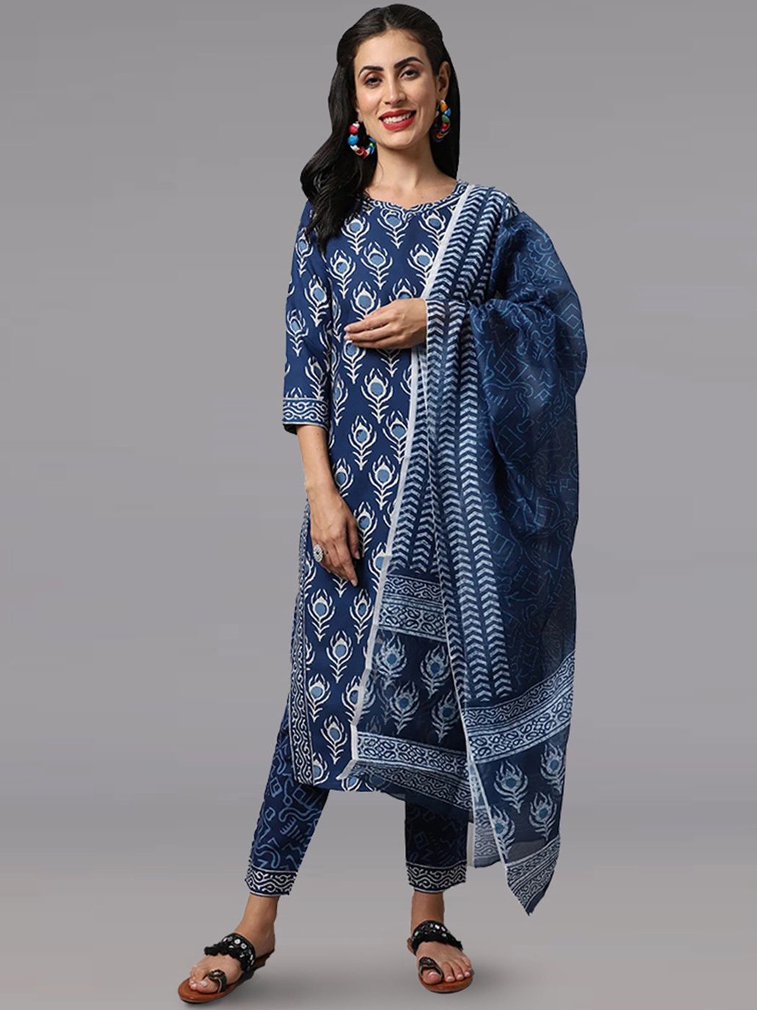 

7Threads Ethnic Motifs Printed Straight Kurta with Trousers & Dupatta, Blue