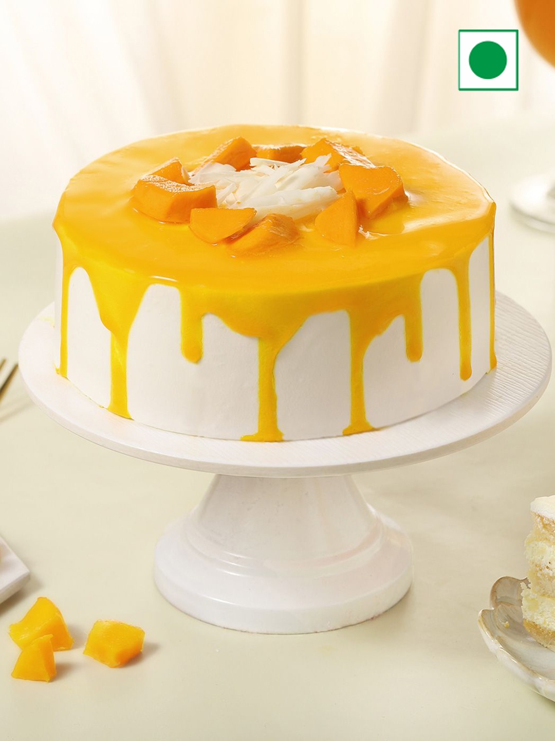 

IGP Mango Flavour Eggless Round Cake-Half kg, White