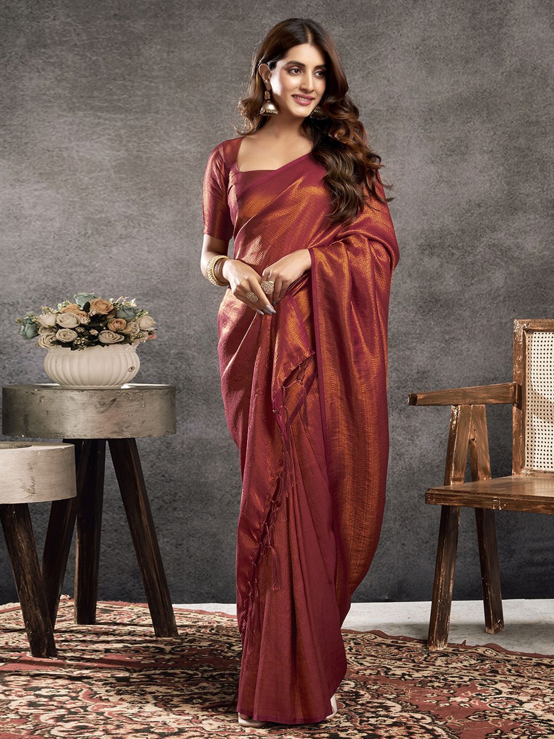 

Satrani Woven Design Zari Kanjeevaram Saree, Maroon