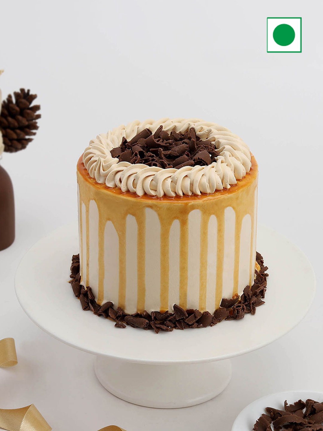 

IGP Soft and Creamy Butterscotch Flavour Eggless Round Cake - 1 Kg, Brown