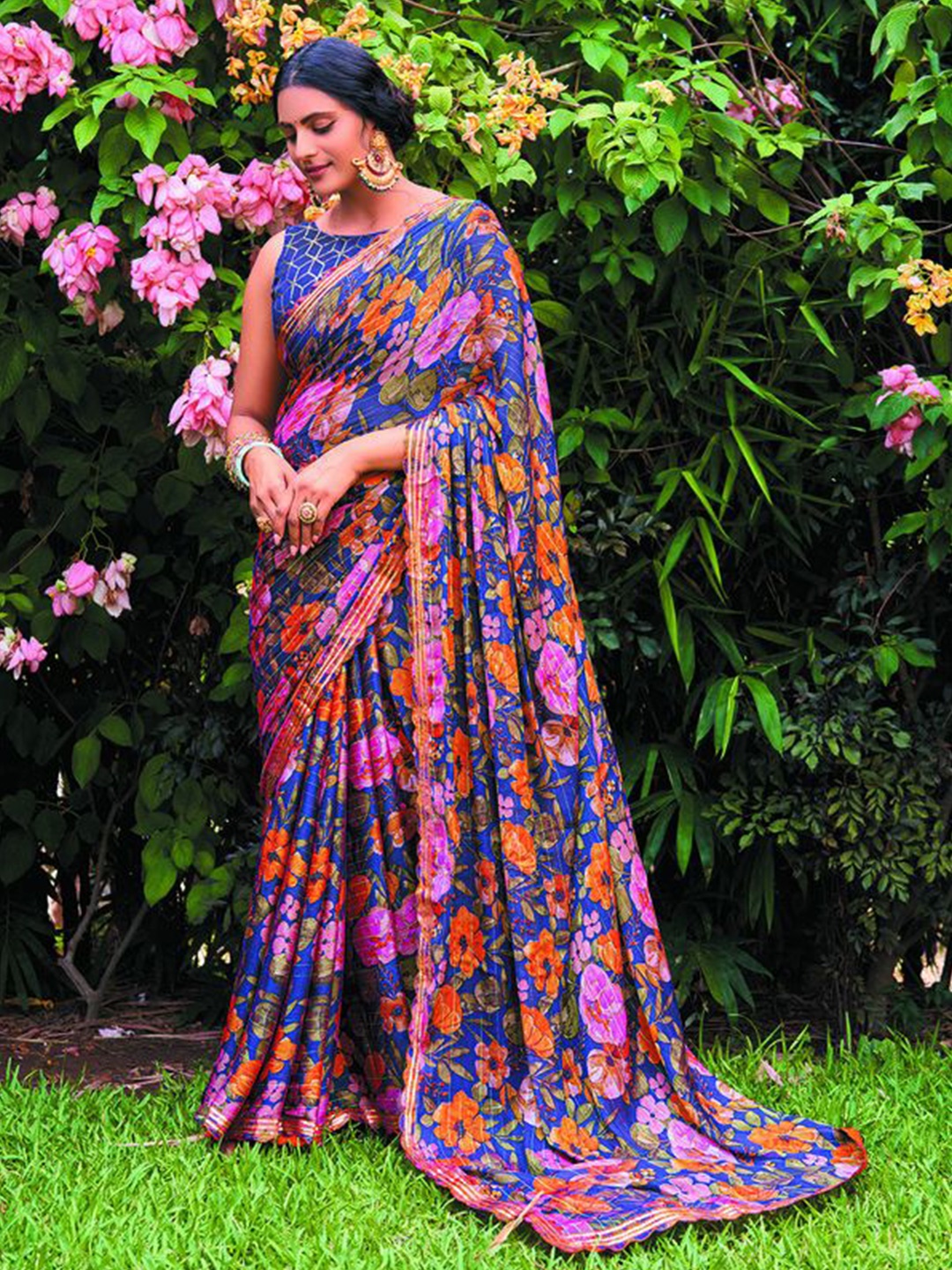 

Panzora Floral Sequinned Designer Saree, Navy blue