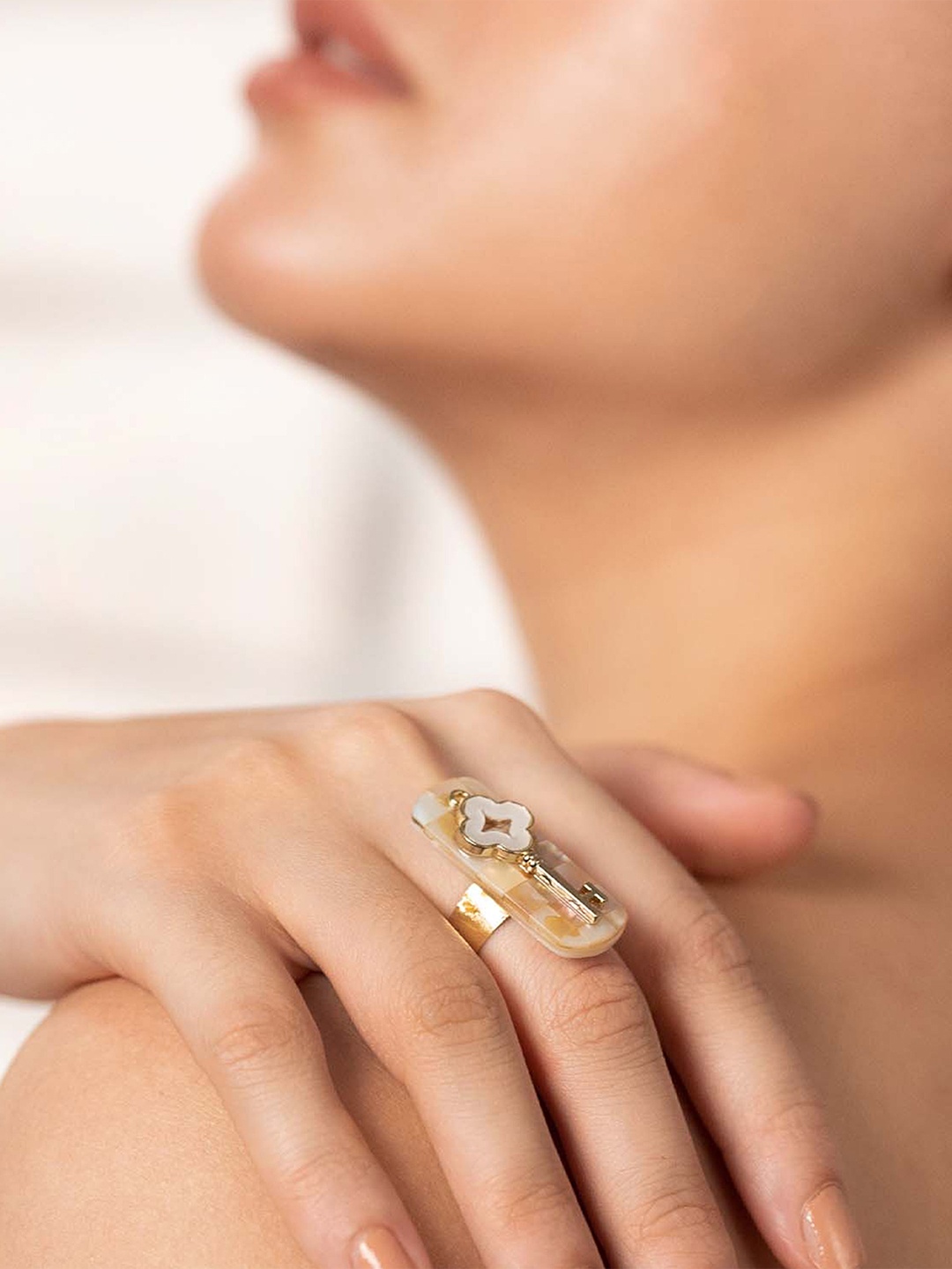 

D'oro Gold-Plated Stone-Studded Key Ring