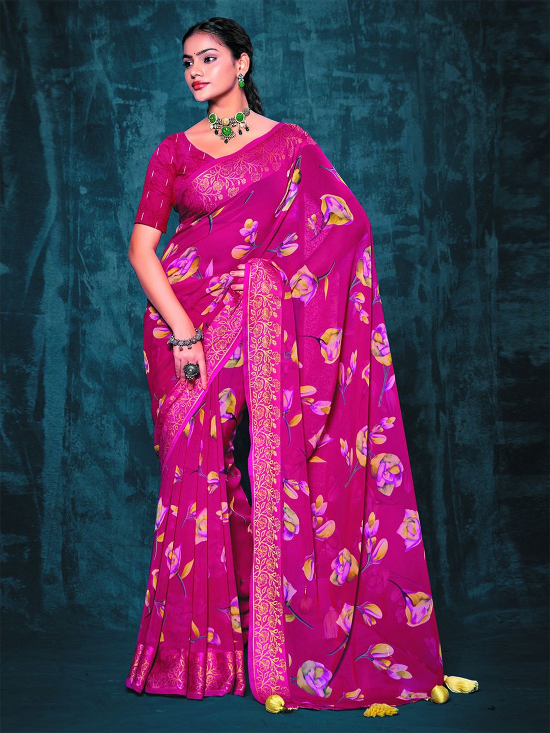 

Panzora Floral Zari Saree, Pink