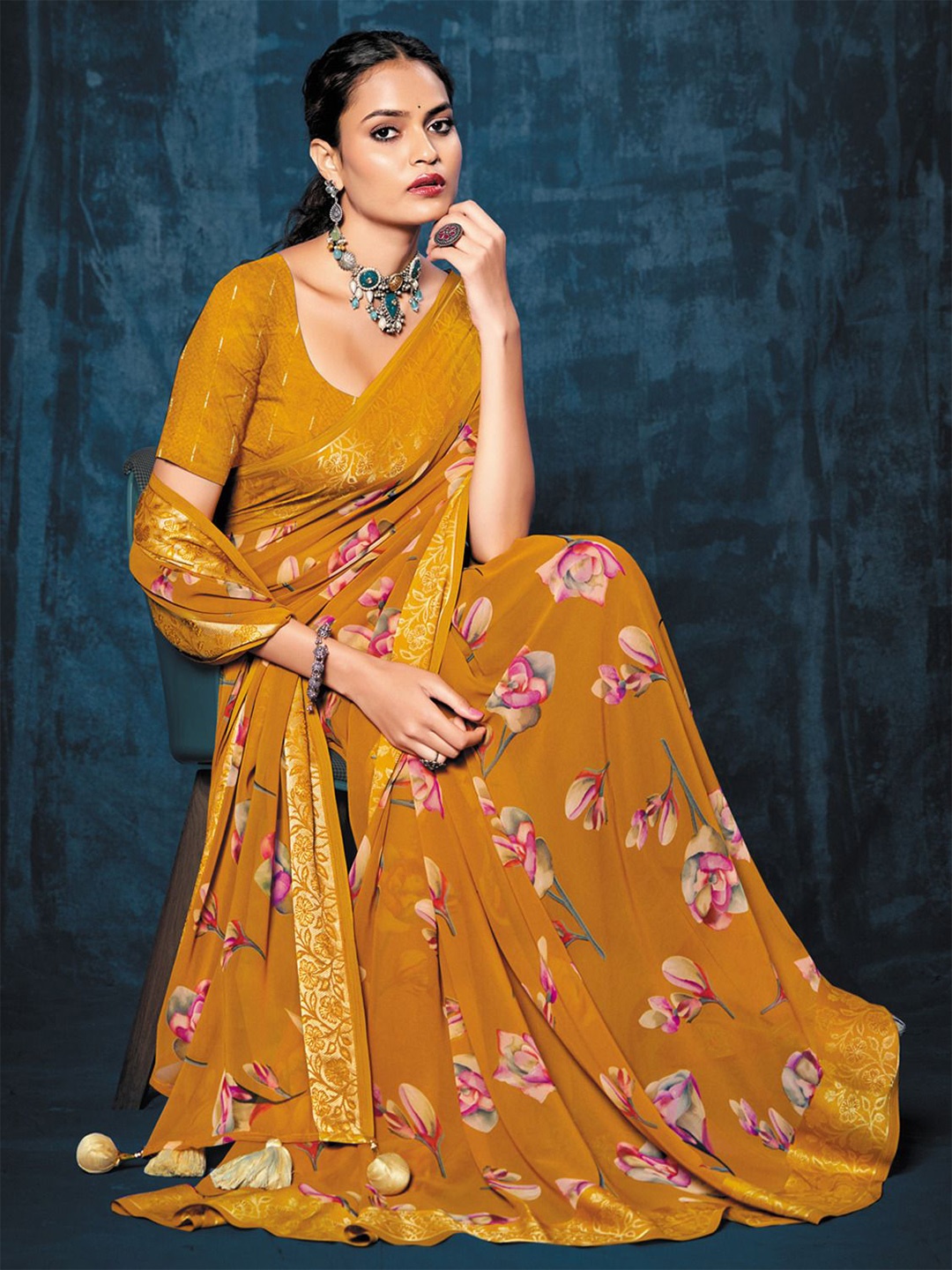

Panzora Floral Printed Saree With Tassels, Mustard