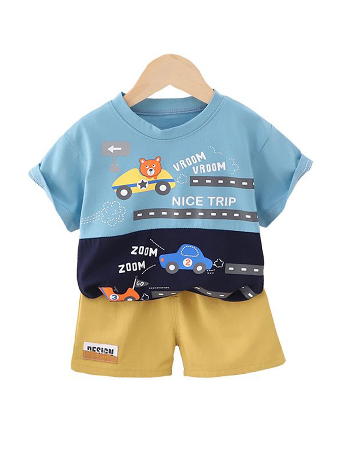 

StyleCast x Revolte Infant Boys Printed Pure Cotton T-shirt With Shorts, Blue