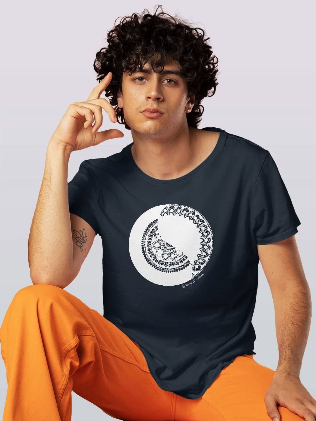 

macmerise Men Colourblocked Raw Edge T-shirt, Blue