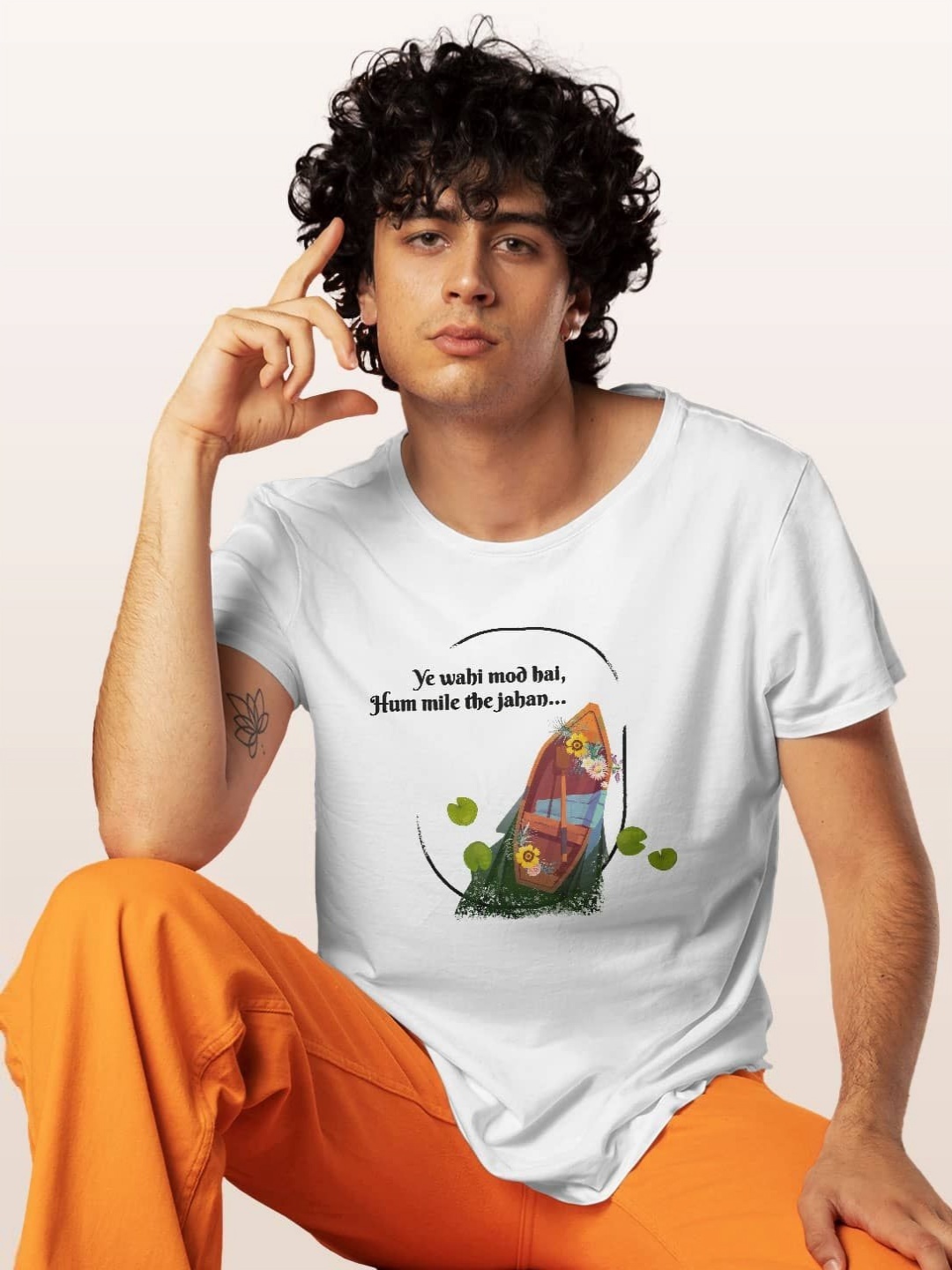 

macmerise Men Printed Extended Sleeves T-shirt, White