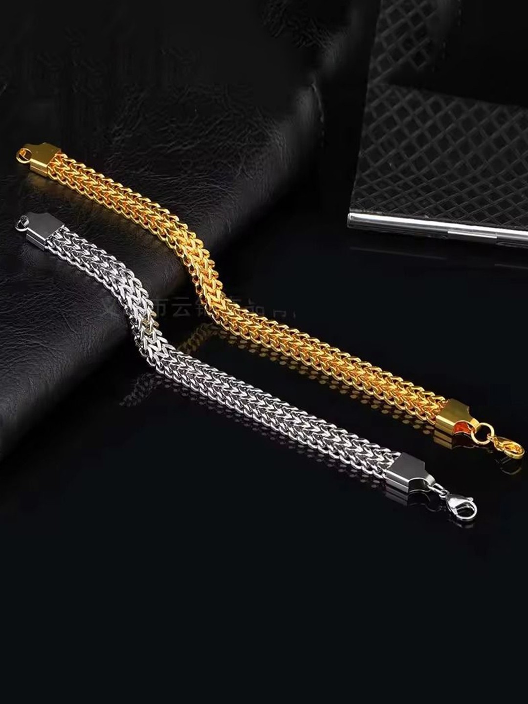 

MEENAZ Men Set Of 2 Stainless Steel Gold-Plated Link Bracelets
