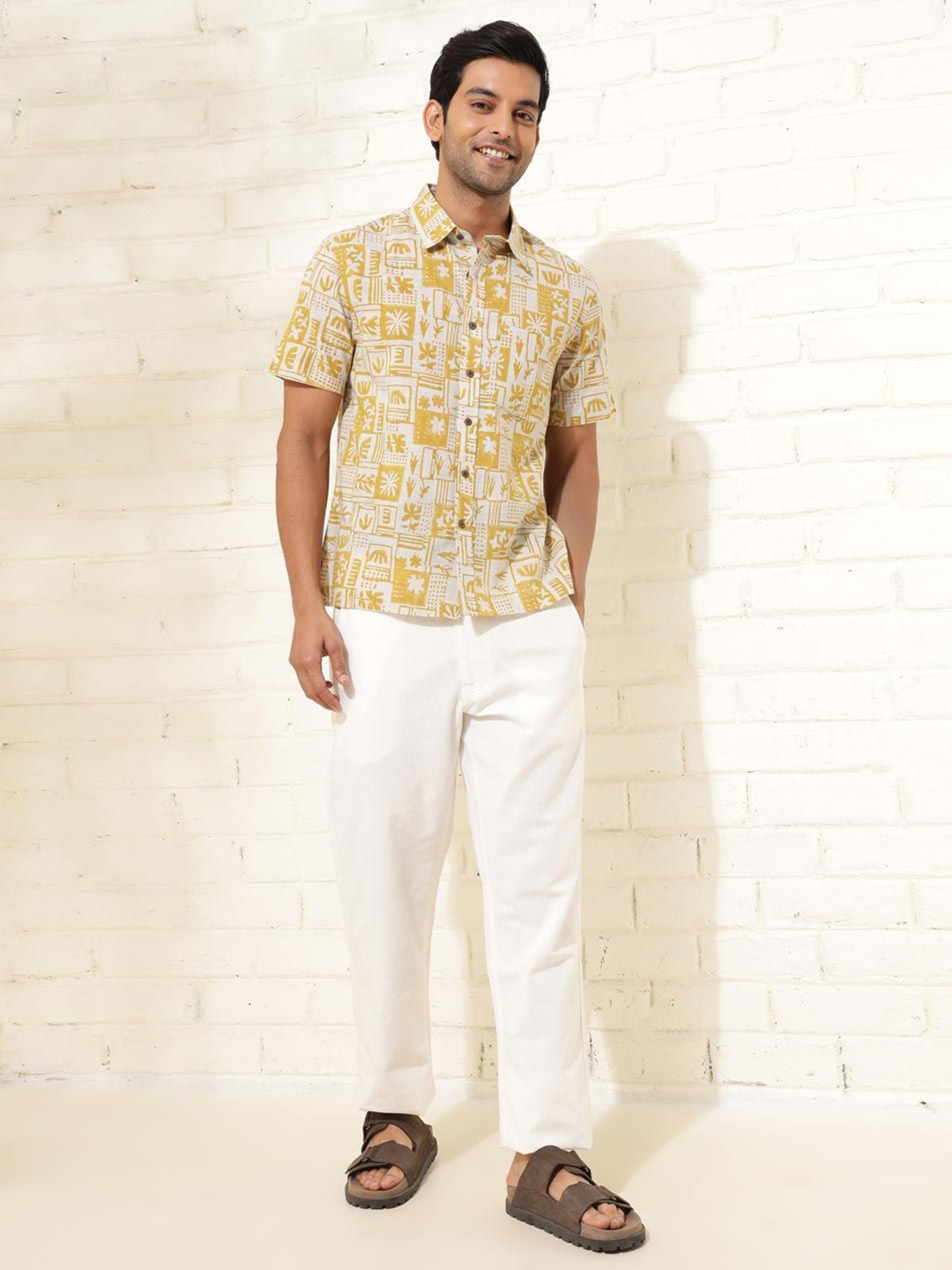

Fabindia Men Floral Opaque Printed Casual Shirt, Yellow