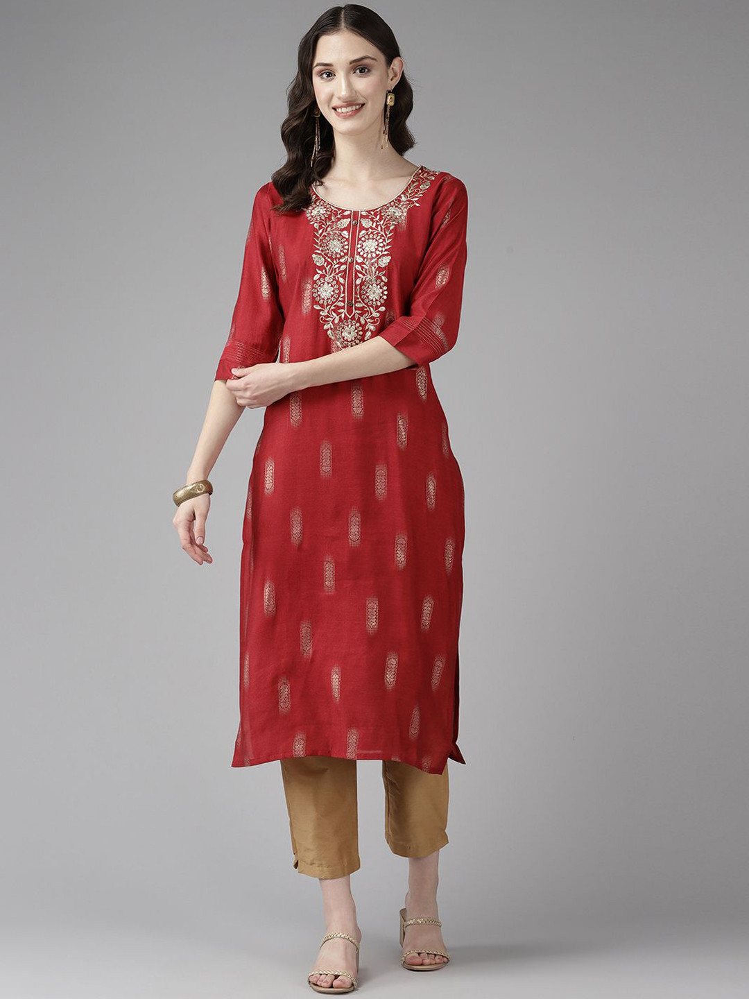 

BAESD Women Paisley Yoke Design Keyhole Neck Flared Sleeves Thread Work Kurta, Red