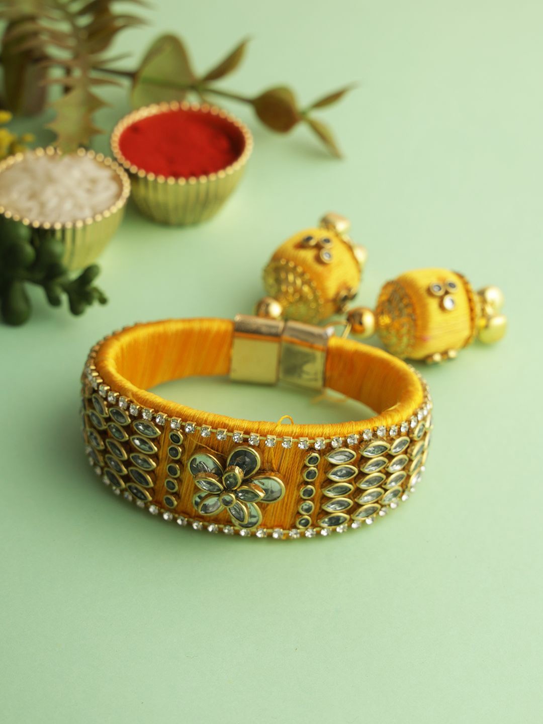 

Anouk Kundan Studded Wraparound Lumba Rakhi With Roli Chawal & Greetings Card, Gold