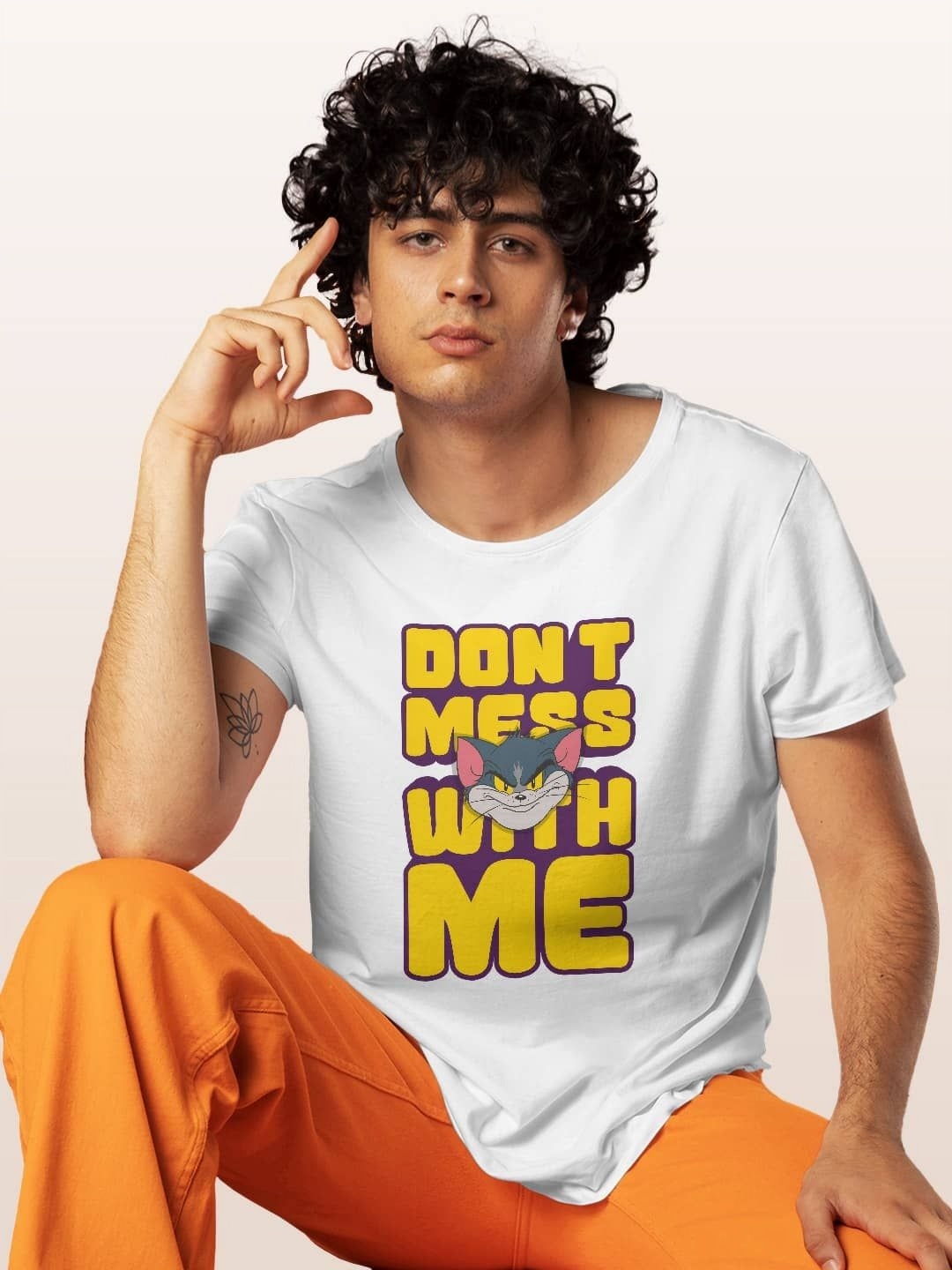 

macmerise Men Typography Printed Extended Sleeves Raw Edge T-shirt, White