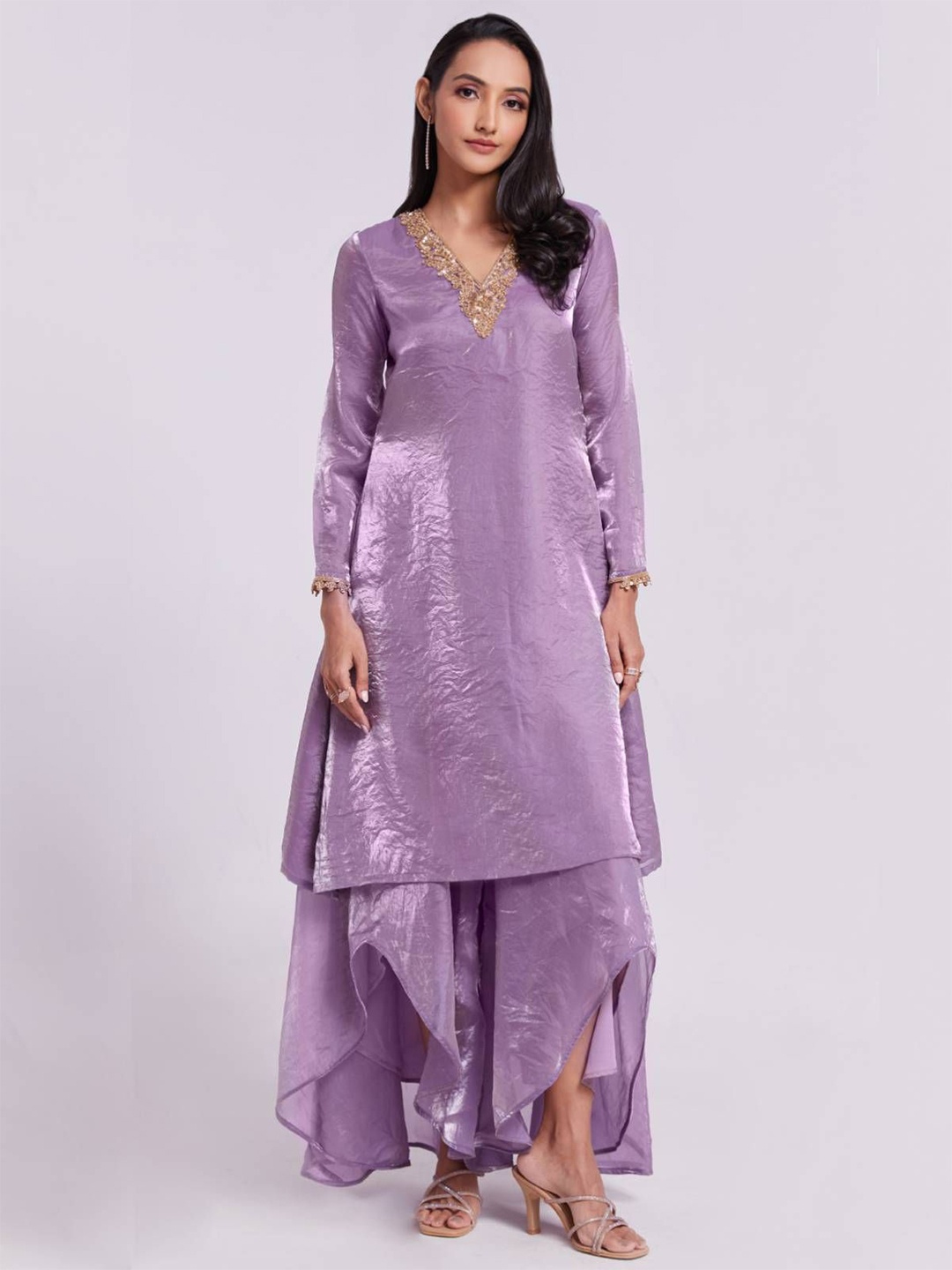 

ODETTE Floral Embroidered V Neck A-Line Kurta With Palazzos, Purple