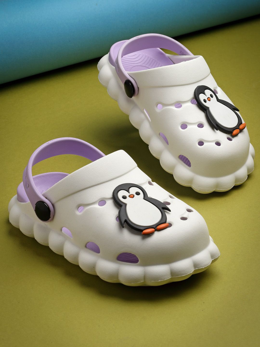 

ASIAN Boys Rubber Clogs, White