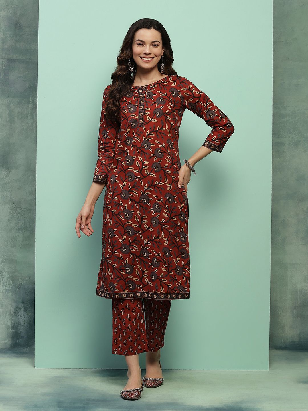 

House of Chikankari Floral Printed Pure Cotton Straight Kurta with Trousers, Maroon