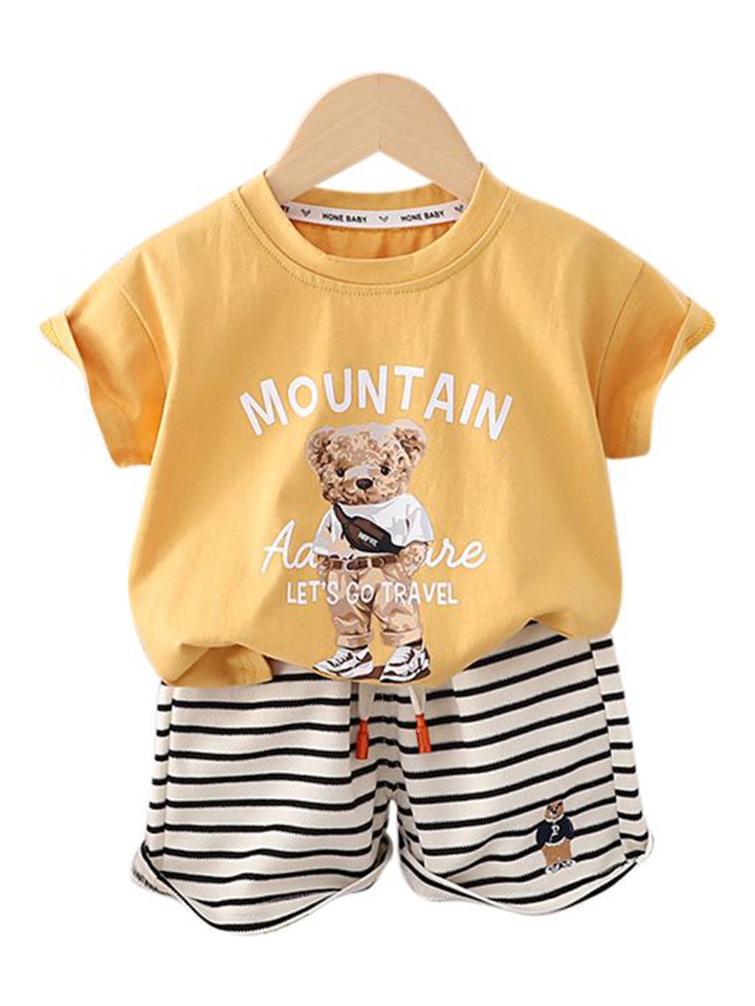 

StyleCast x Revolte Infant Boys Printed Pure Cotton T-shirt With Shorts, Yellow