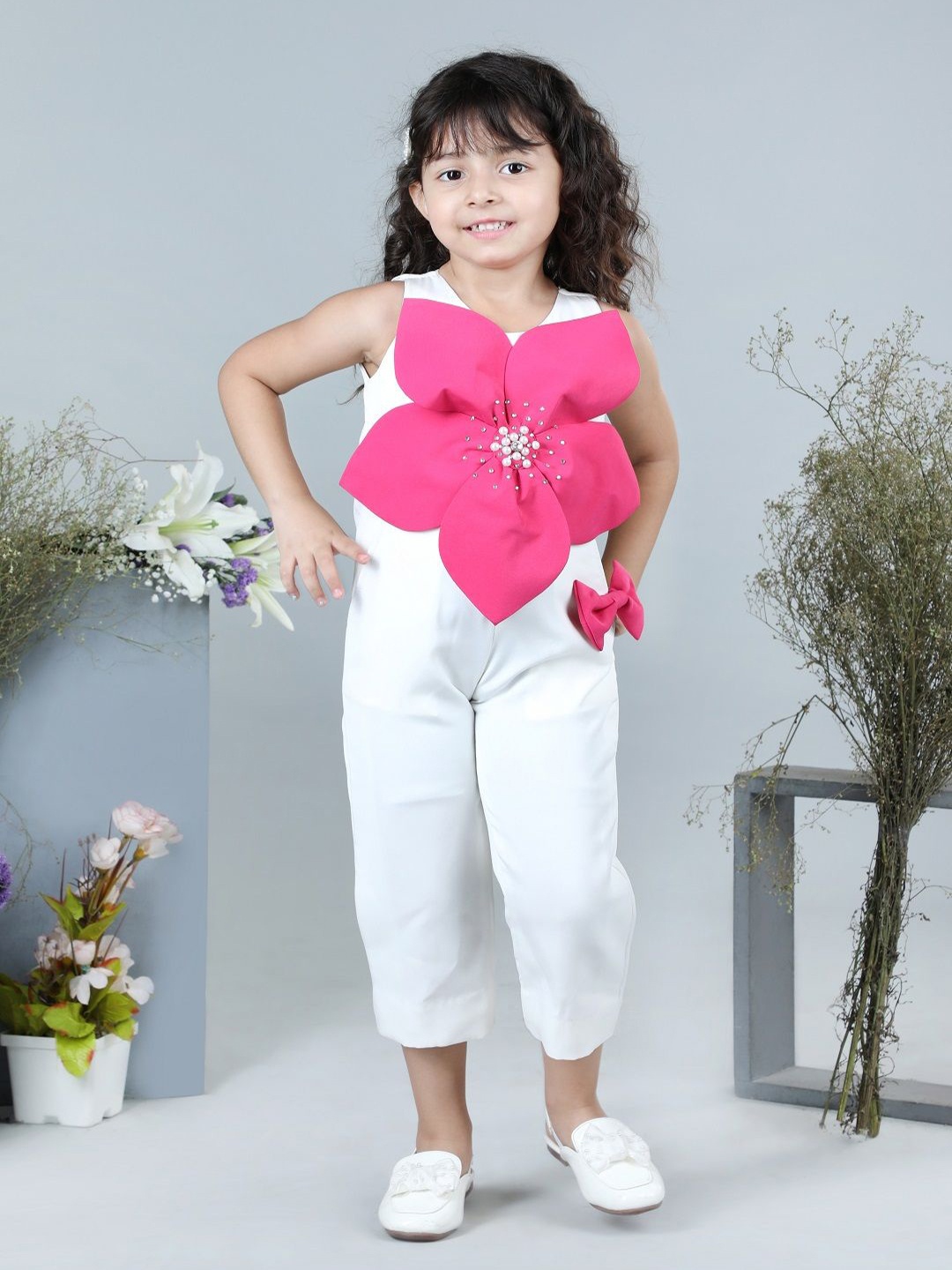 

THE LITTLE CELEBS Girls Basic Jumpsuit with Embellished, White