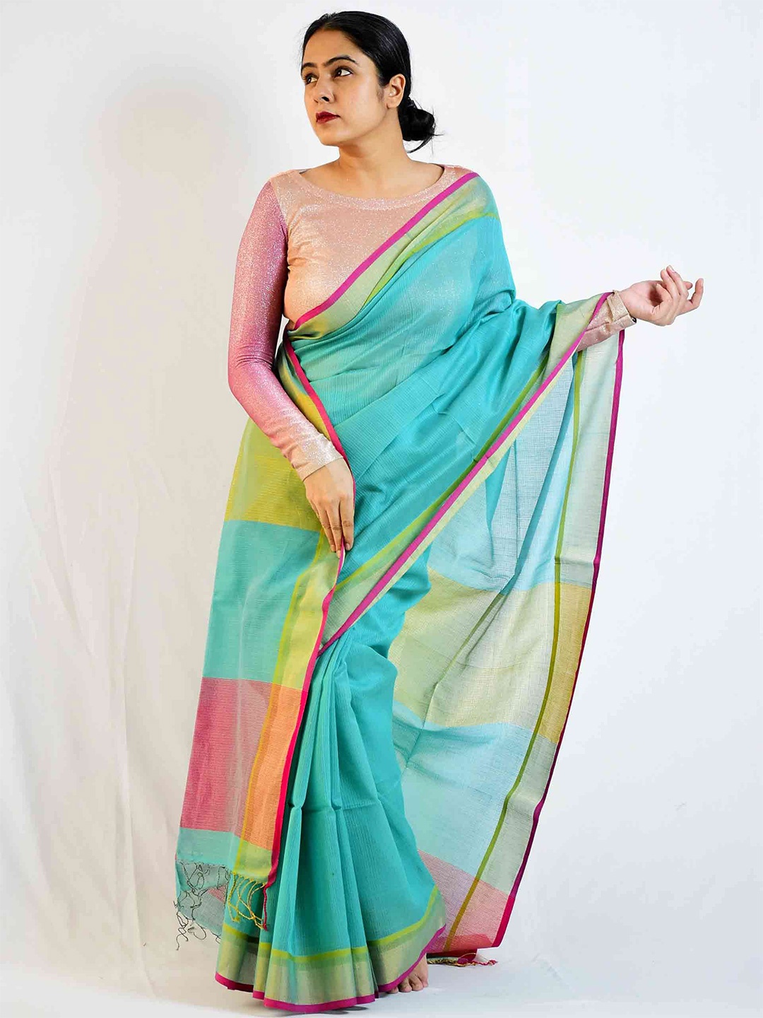 

Sundarii Kota Cotton Blend Colourblocked Zari Traditional Saree, Sea green