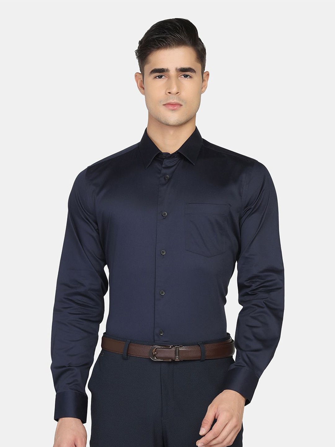 

Blackberrys Men Solid Formal Slim Fit Cotton Shirt, Navy blue