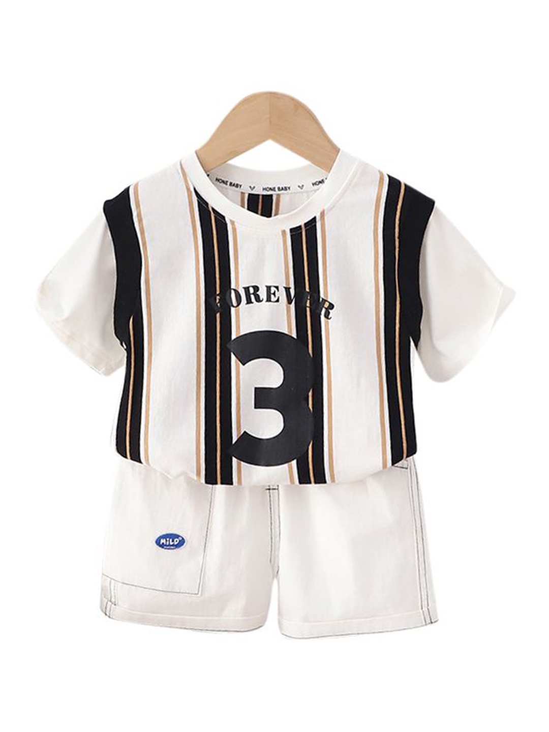 

StyleCast x Revolte Infant Boys Printed Pure Cotton T-shirt With Shorts, White