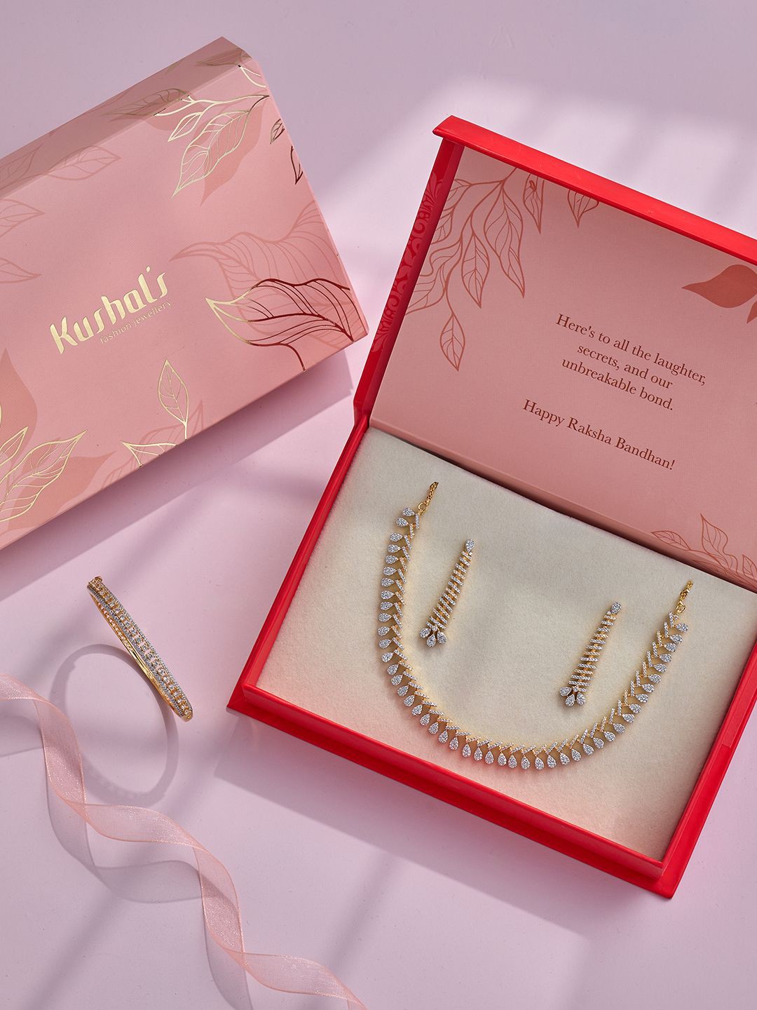 

Kushal's Fashion Jewellery Gold Plated Cubic Zirconia Studded Jewellery Set