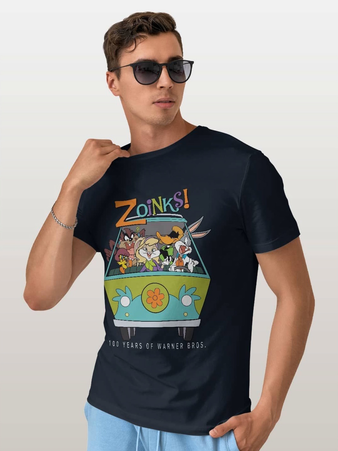 

macmerise Men Printed Applique T-shirt, Blue