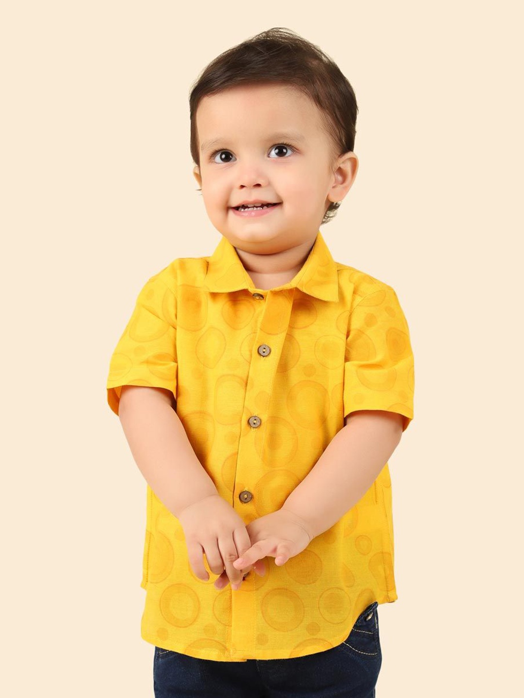

Fabindia Boys Spread Collar Geometric Printed Geometric Print Cotton Casual Shirt, Yellow