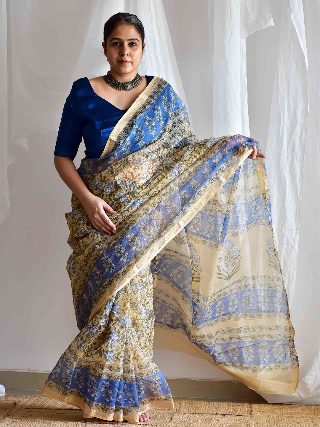 

Sundarii Kota Cotton Blend Ethnic Motifs Traditional Saree, Blue