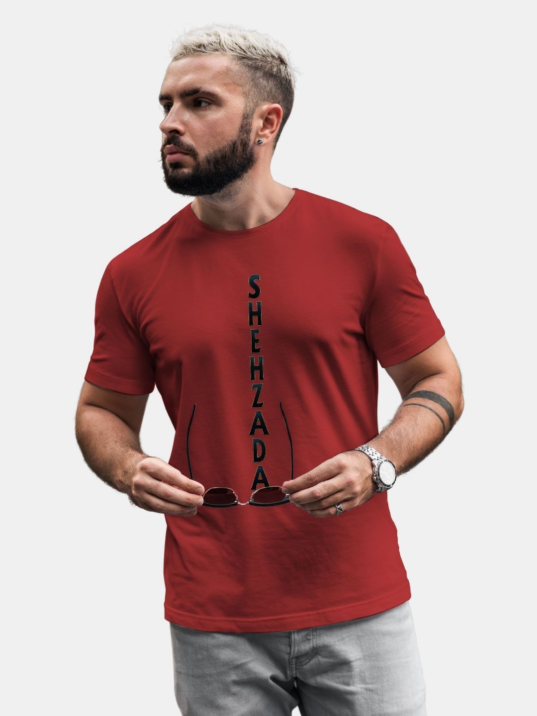 

macmerise Men Printed Raw Edge T-shirt, Red