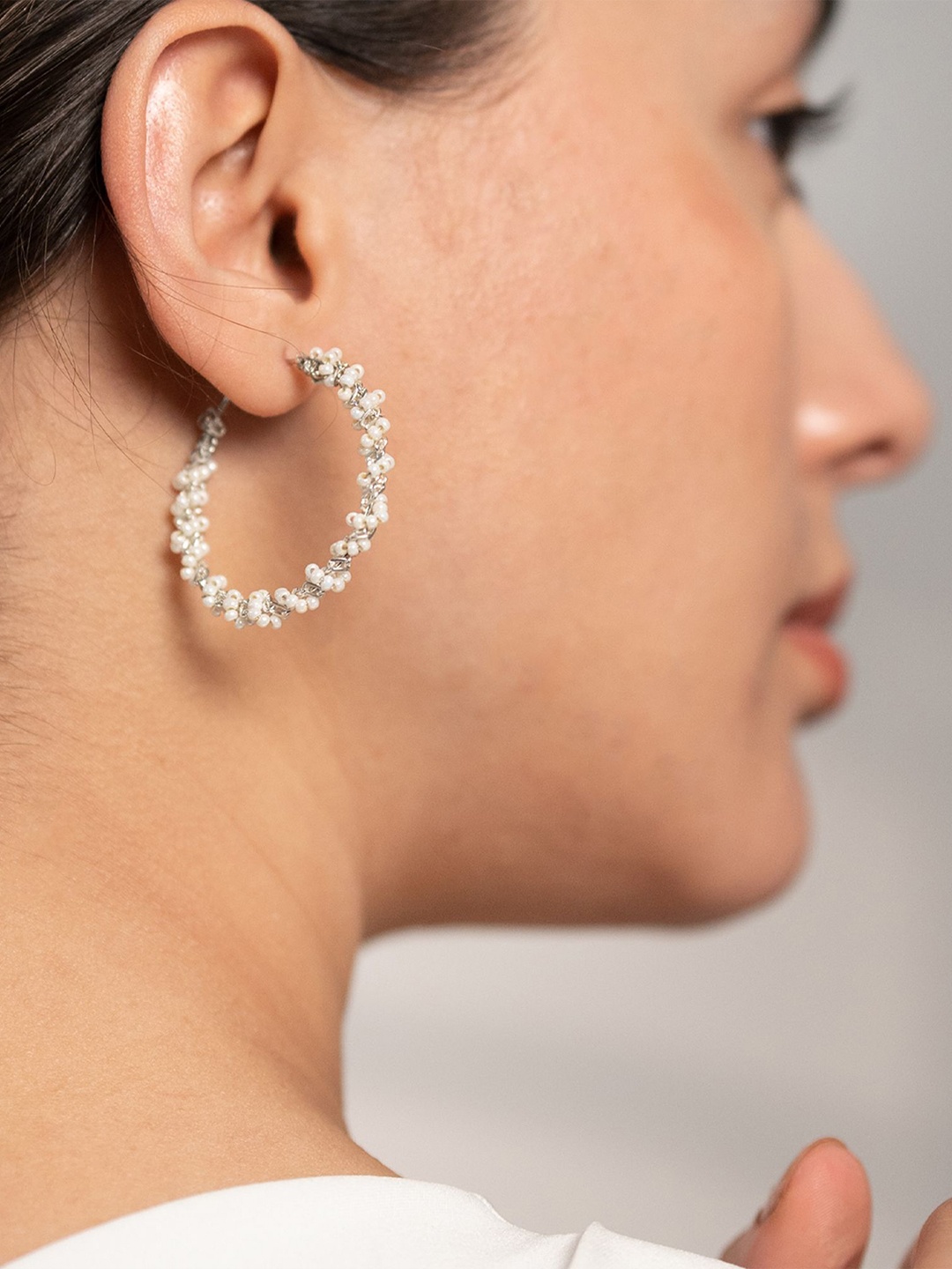 

D'oro Contemporary Hoop Earrings, Silver