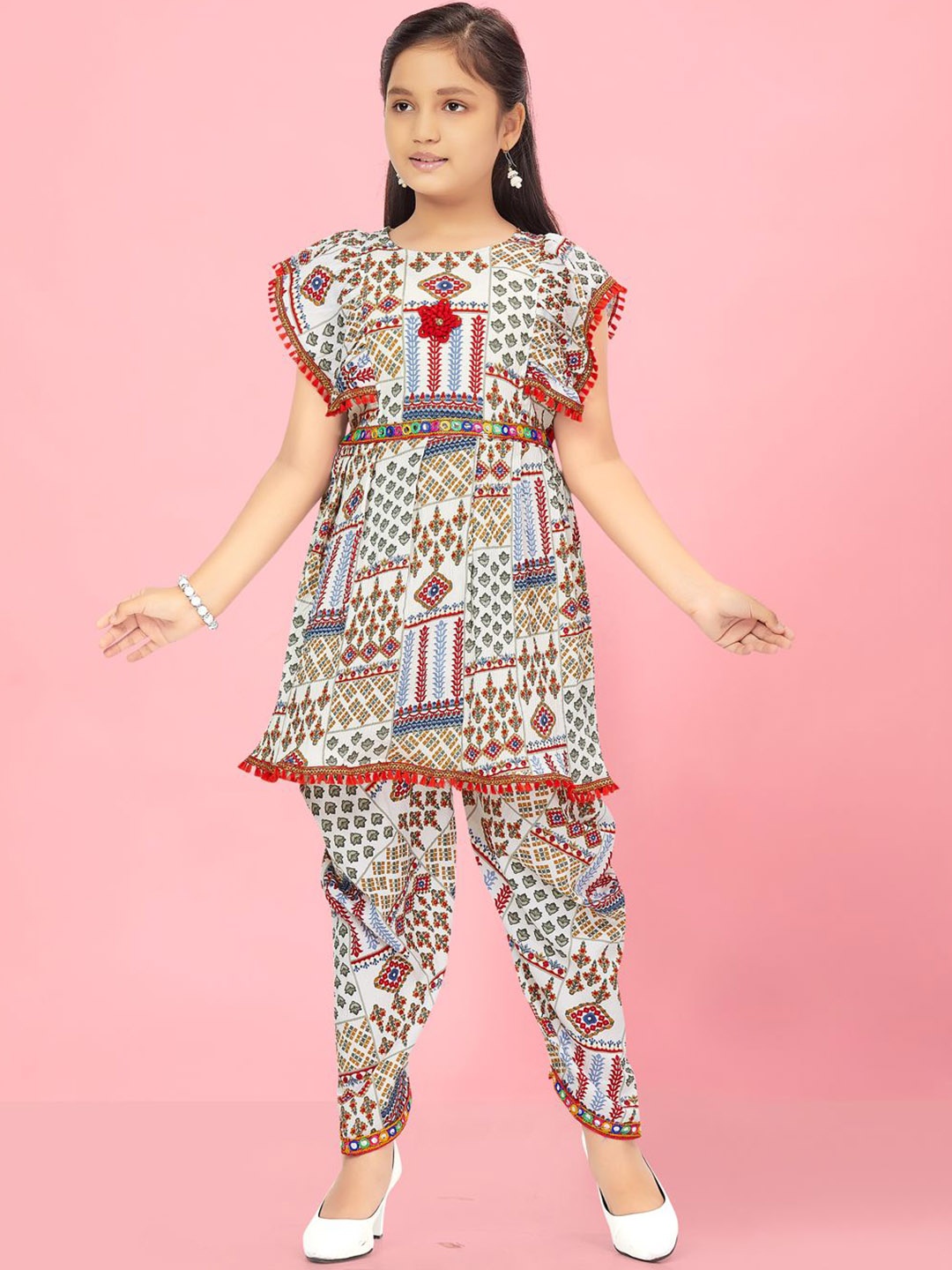 

BAESD Girls Ethnic Motifs Printed Flared Sleeves Thread Work A-Line Kurta with Patiala, White