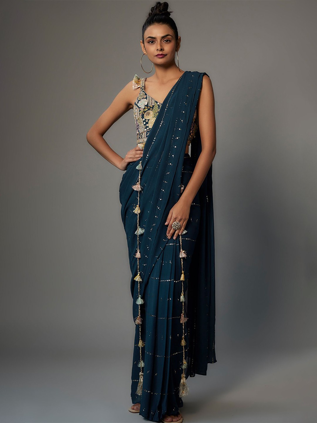 

Payal Singhal Embroidered Pre-Stiched Saree, Blue