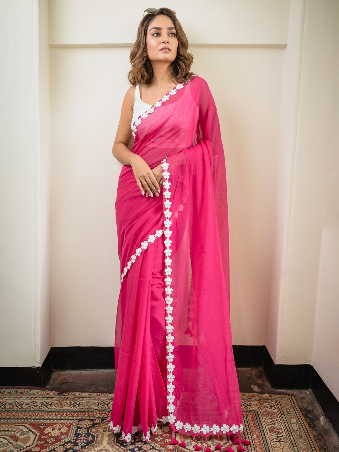 

RODDUR Pure Cotton Embroidered Saree, Pink