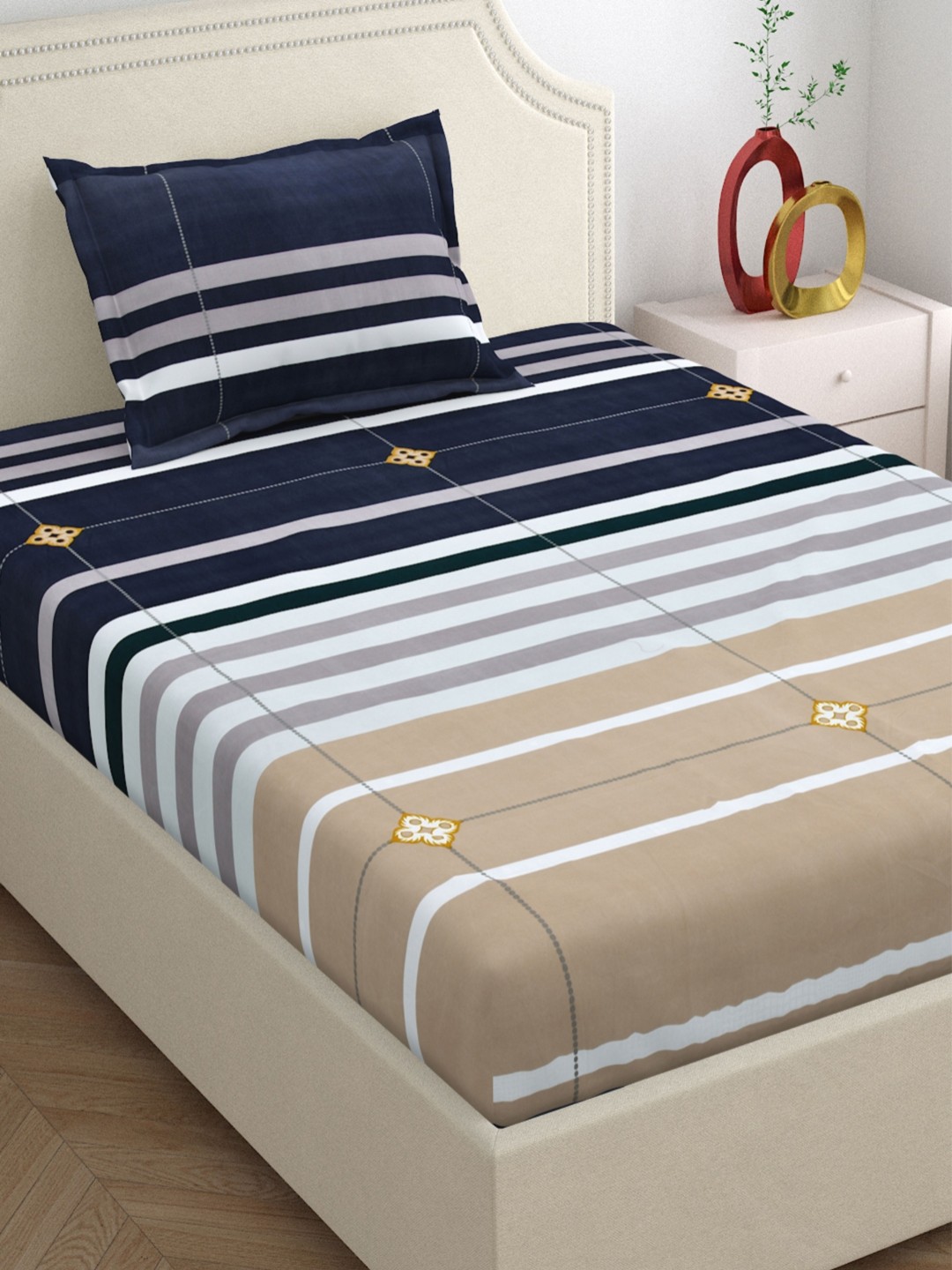 

DREAM WEAVERZ Navy Blue & White Striped Cotton 220 TC Single Bedsheet with 1 Pillow Covers