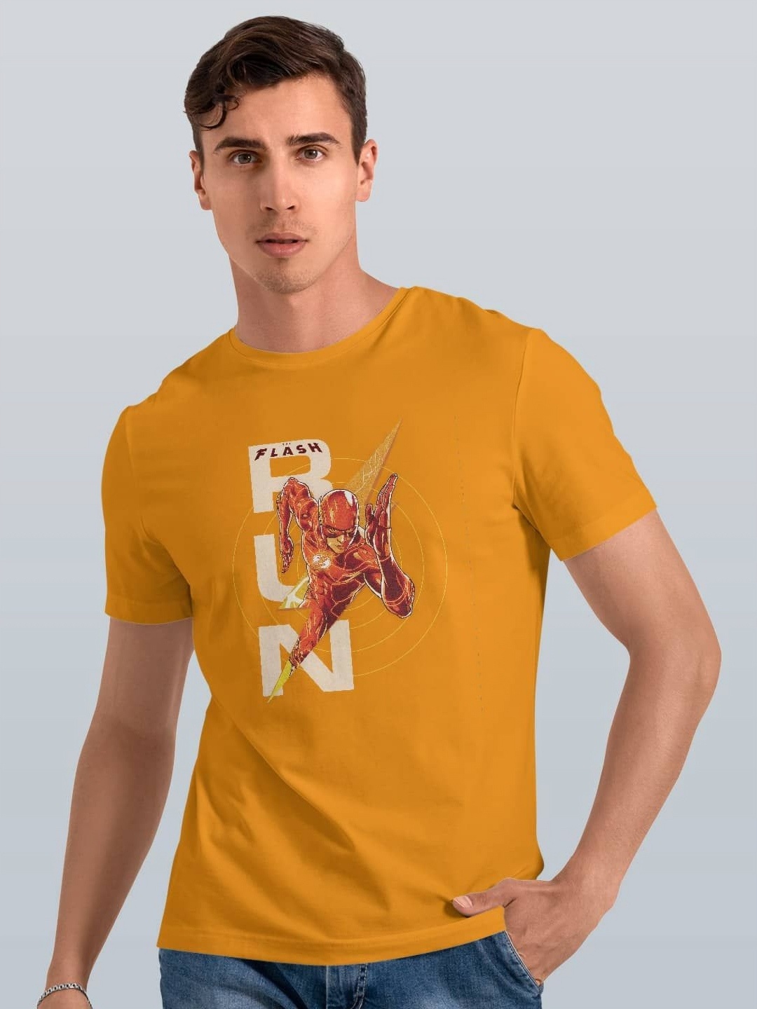 

macmerise Men Printed Applique T-shirt, Yellow