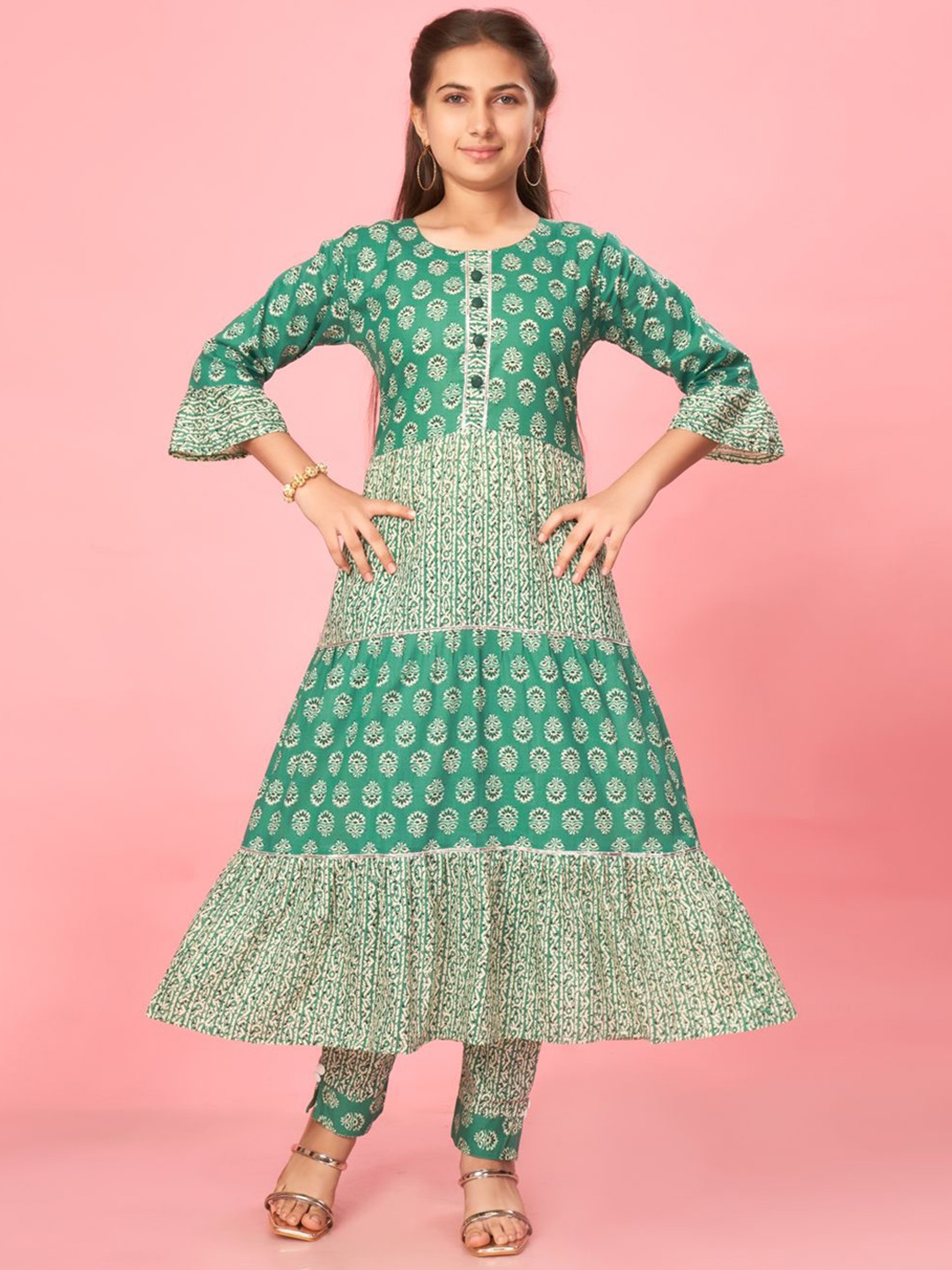 

BAESD Girls Ethnic Motifs Printed Bell Sleeves Cotton A-Line Kurta, Green