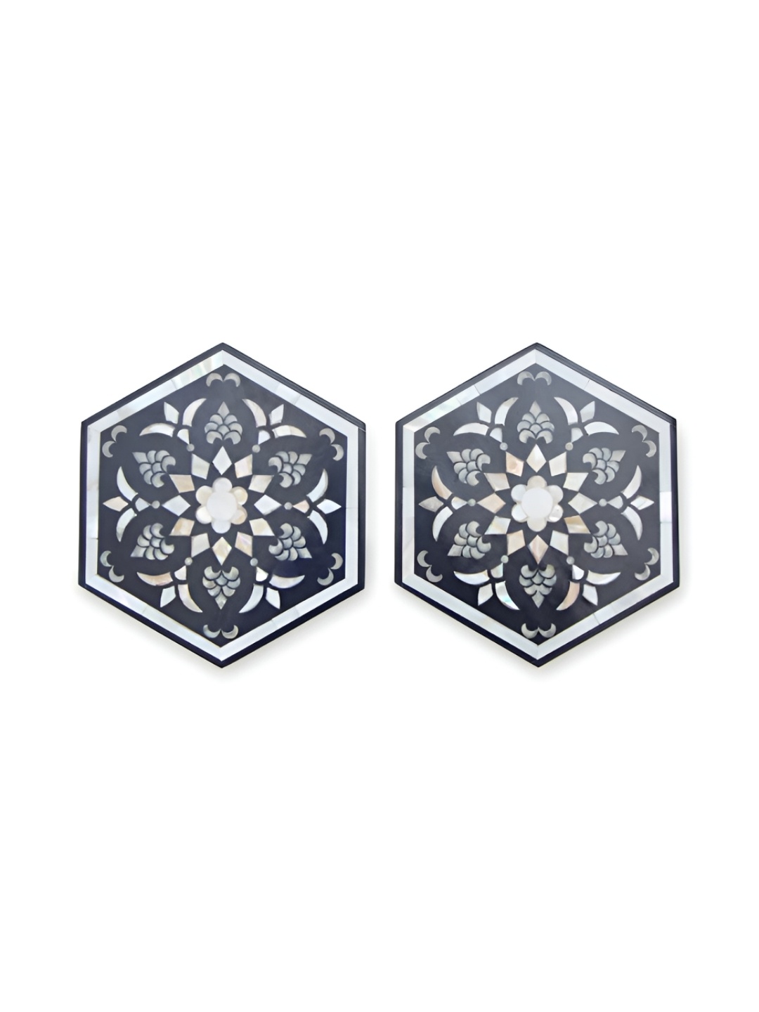 

Fabindia Blue & White 2 Pieces Printed Wooden Hexogen Coasters